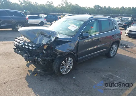 2016 Volkswagen Tiguan S/Se/Sel/R-Line from USA, damaged, VIN WVGAV7AX0GW563336